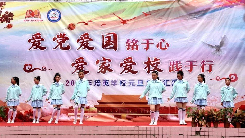 被其他球员比下去了,后场新星说不定会成为被湖人送走的对象?